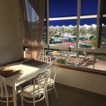 5 Min Walk From Yumbo! 517 * מספאלומס