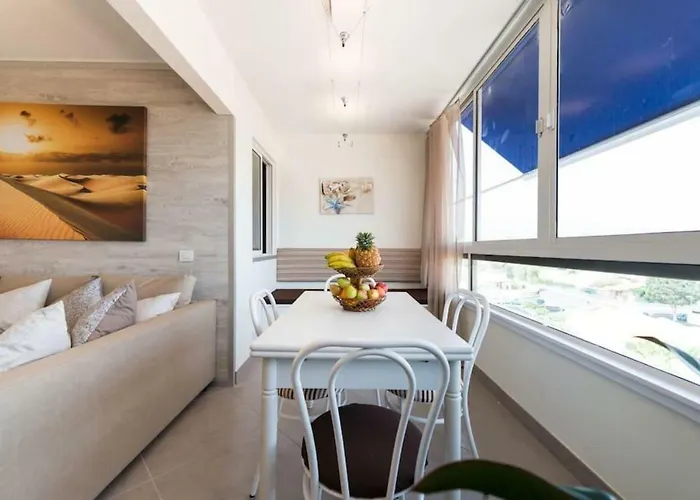 Appartamento 5 Min Walk From Yumbo! 517 *